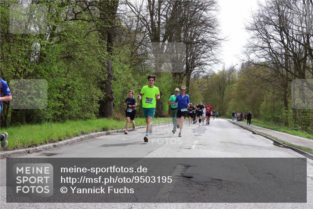 12.04.2026 - 45. Internationalen Wilhelmsburger Insellauf Yannick Fuchs http://msf.ph/oto/9503195 12.04.2026 12:48:42 Laufen 4938, 3213 meine-sportfotos.de