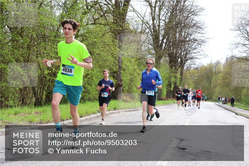 12.04.2026 - 45. Internationalen Wilhelmsburger Insellauf Yannick Fuchs http://msf.ph/oto/9503203 12.04.2026 12:48:44 Laufen 4938, 2852, 3213 meine-sportfotos.de