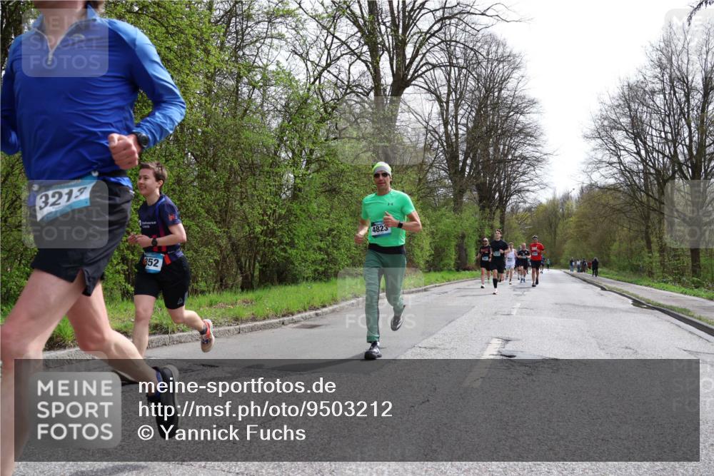 12.04.2026 - 45. Internationalen Wilhelmsburger Insellauf Yannick Fuchs http://msf.ph/oto/9503212 12.04.2026 12:48:46 Laufen 3217, 852, 4823 meine-sportfotos.de