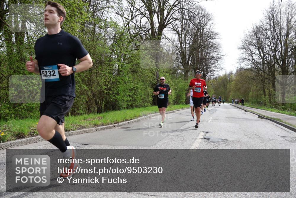 12.04.2026 - 45. Internationalen Wilhelmsburger Insellauf Yannick Fuchs http://msf.ph/oto/9503230 12.04.2026 12:48:50 Laufen 5232, 3661, 4959 meine-sportfotos.de