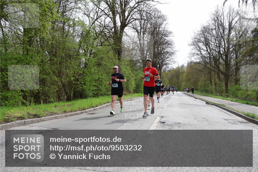 12.04.2026 - 45. Internationalen Wilhelmsburger Insellauf Yannick Fuchs http://msf.ph/oto/9503232 12.04.2026 12:48:50 Laufen 4959, 3661 meine-sportfotos.de