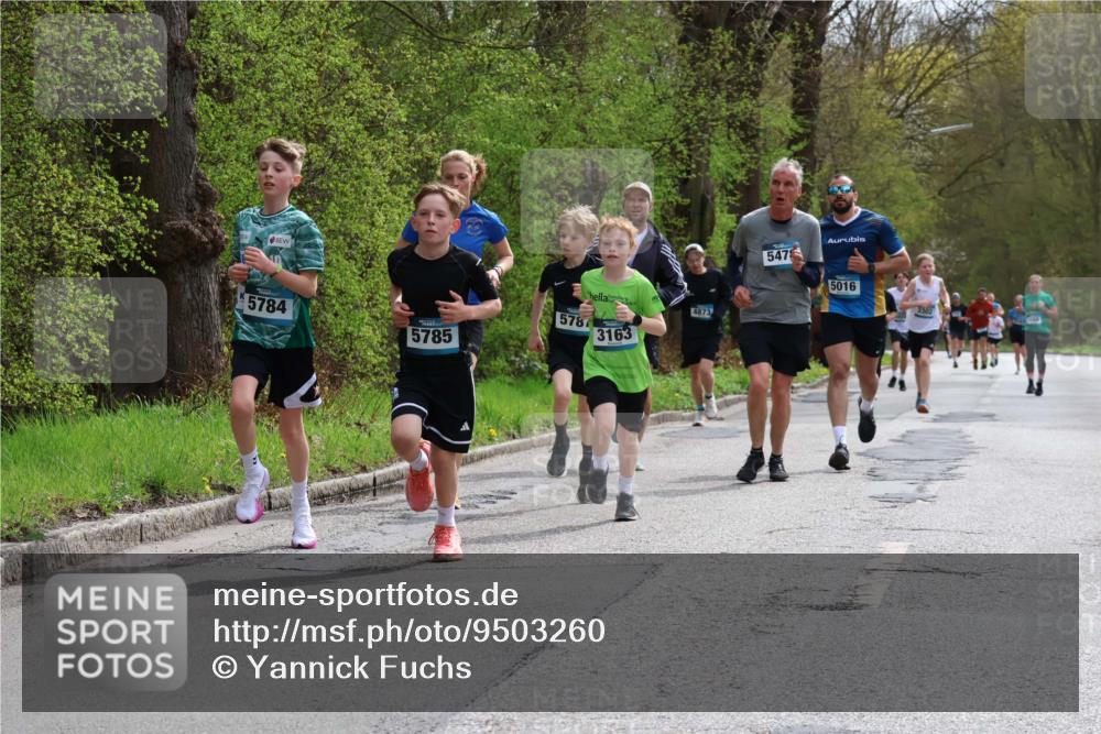 12.04.2026 - 45. Internationalen Wilhelmsburger Insellauf Yannick Fuchs http://msf.ph/oto/9503260 12.04.2026 12:48:57 Laufen 4873, 5784, 5787, 3163, 5785, 547, 5016, 3302 meine-sportfotos.de