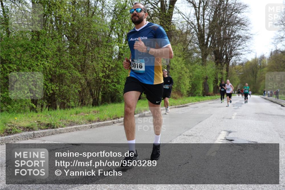 12.04.2026 - 45. Internationalen Wilhelmsburger Insellauf Yannick Fuchs http://msf.ph/oto/9503289 12.04.2026 12:49:02 Laufen 5016, 4875 meine-sportfotos.de