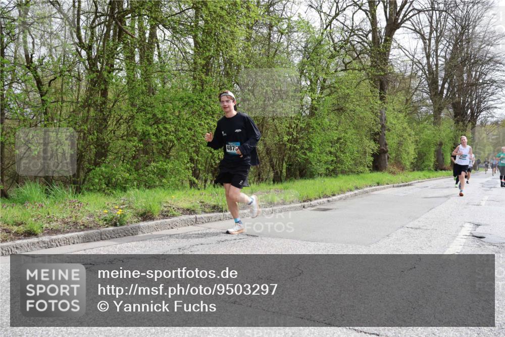12.04.2026 - 45. Internationalen Wilhelmsburger Insellauf Yannick Fuchs http://msf.ph/oto/9503297 12.04.2026 12:49:04 Laufen 4875 meine-sportfotos.de