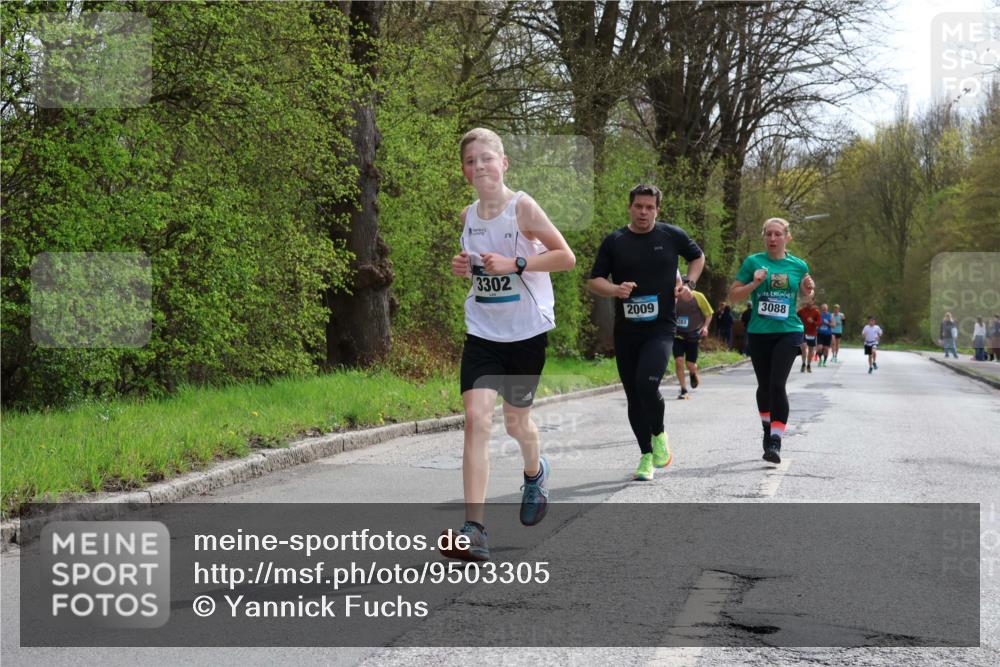 12.04.2026 - 45. Internationalen Wilhelmsburger Insellauf Yannick Fuchs http://msf.ph/oto/9503305 12.04.2026 12:49:06 Laufen 3302, 2009, 3088 meine-sportfotos.de