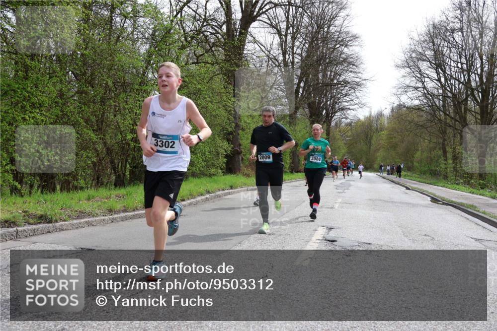 12.04.2026 - 45. Internationalen Wilhelmsburger Insellauf Yannick Fuchs http://msf.ph/oto/9503312 12.04.2026 12:49:08 Laufen 3302, 2009, 3088 meine-sportfotos.de