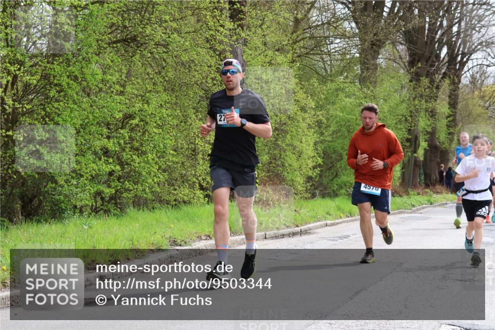 12.04.2026 - 45. Internationalen Wilhelmsburger Insellauf Yannick Fuchs http://msf.ph/oto/9503344 12.04.2026 12:49:17 Laufen 27, 4570 meine-sportfotos.de