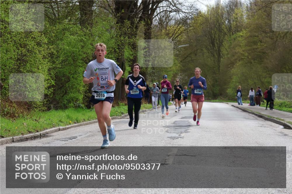 12.04.2026 - 45. Internationalen Wilhelmsburger Insellauf Yannick Fuchs http://msf.ph/oto/9503377 12.04.2026 12:49:26 Laufen 2015, 2085, 4822, 3286 meine-sportfotos.de
