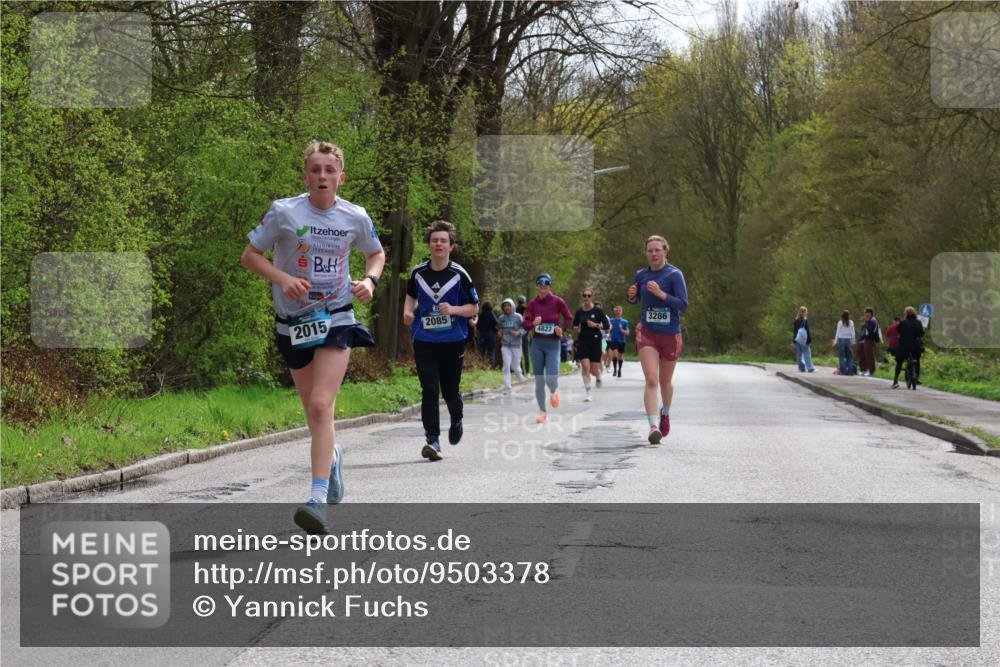 12.04.2026 - 45. Internationalen Wilhelmsburger Insellauf Yannick Fuchs http://msf.ph/oto/9503378 12.04.2026 12:49:26 Laufen 2015, 2085, 4822, 3286 meine-sportfotos.de