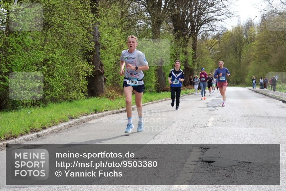 12.04.2026 - 45. Internationalen Wilhelmsburger Insellauf Yannick Fuchs http://msf.ph/oto/9503380 12.04.2026 12:49:27 Laufen 2015, 2085, 3286 meine-sportfotos.de