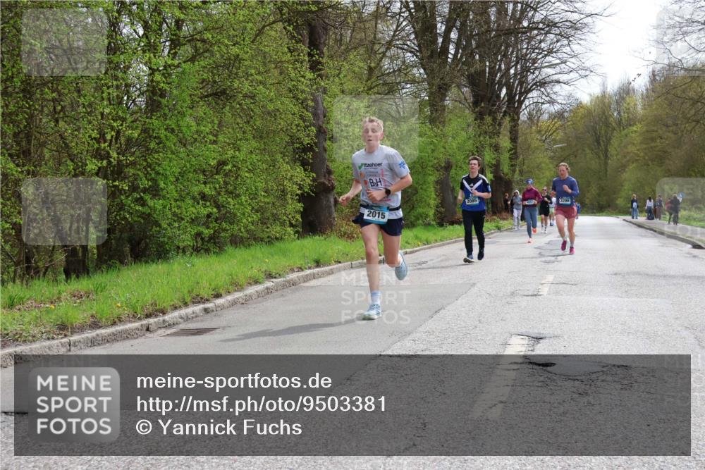 12.04.2026 - 45. Internationalen Wilhelmsburger Insellauf Yannick Fuchs http://msf.ph/oto/9503381 12.04.2026 12:49:27 Laufen 2015, 2085, 402, 3286 meine-sportfotos.de