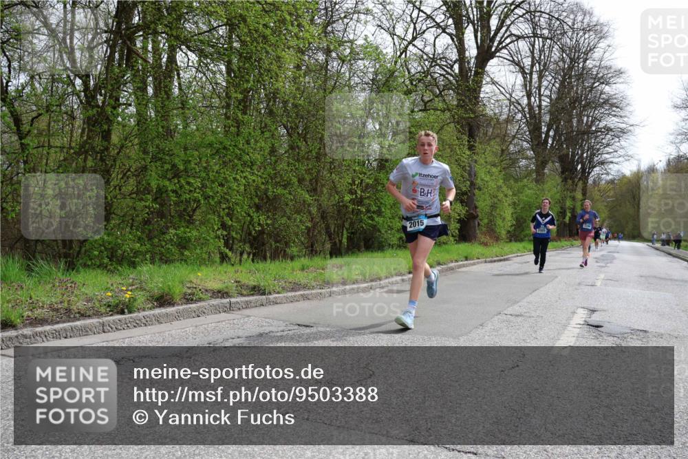 12.04.2026 - 45. Internationalen Wilhelmsburger Insellauf Yannick Fuchs http://msf.ph/oto/9503388 12.04.2026 12:49:29 Laufen 2015 meine-sportfotos.de