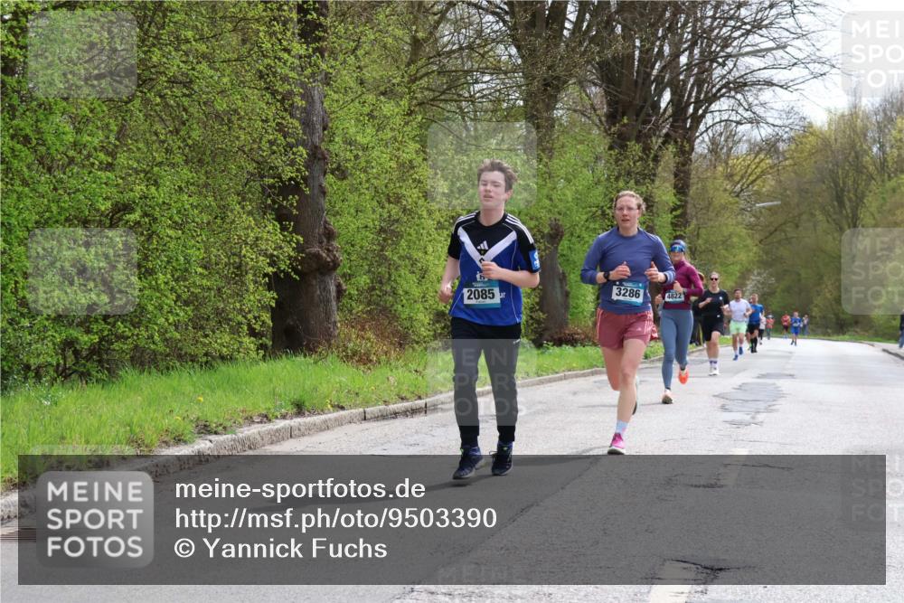 12.04.2026 - 45. Internationalen Wilhelmsburger Insellauf Yannick Fuchs http://msf.ph/oto/9503390 12.04.2026 12:49:29 Laufen 2085, 3286, 4822 meine-sportfotos.de