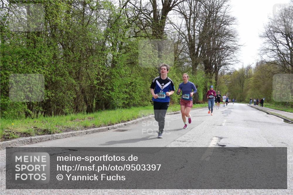 12.04.2026 - 45. Internationalen Wilhelmsburger Insellauf Yannick Fuchs http://msf.ph/oto/9503397 12.04.2026 12:49:30 Laufen 6, 2085, 3286, 4822 meine-sportfotos.de