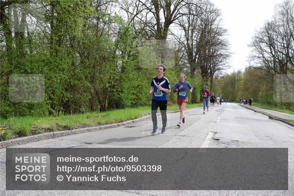 12.04.2026 - 45. Internationalen Wilhelmsburger Insellauf Yannick Fuchs http://msf.ph/oto/9503398 12.04.2026 12:49:31 Laufen 2085, 3286 meine-sportfotos.de