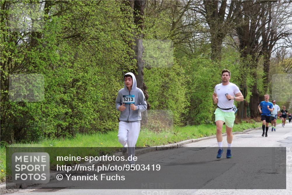 12.04.2026 - 45. Internationalen Wilhelmsburger Insellauf Yannick Fuchs http://msf.ph/oto/9503419 12.04.2026 12:49:38 Laufen 5213 meine-sportfotos.de