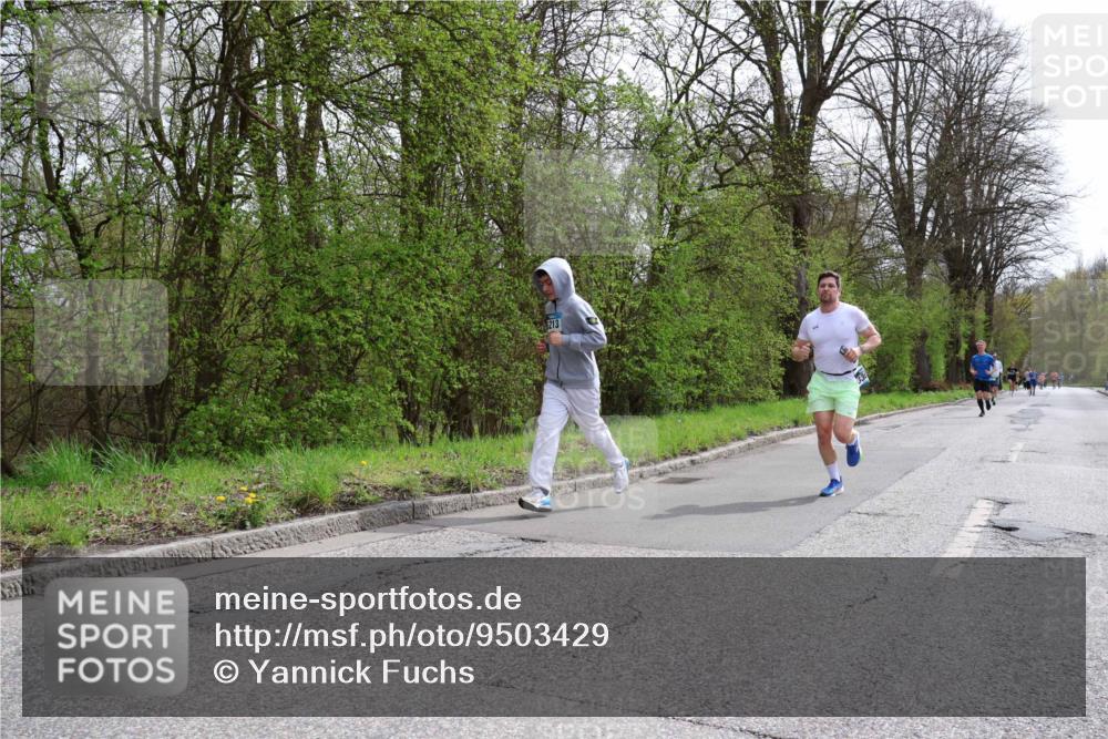 12.04.2026 - 45. Internationalen Wilhelmsburger Insellauf Yannick Fuchs http://msf.ph/oto/9503429 12.04.2026 12:49:40 Laufen 3213 meine-sportfotos.de