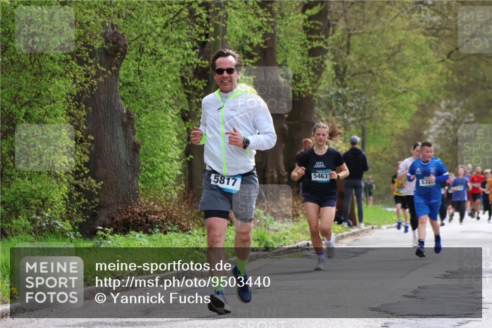 12.04.2026 - 45. Internationalen Wilhelmsburger Insellauf Yannick Fuchs http://msf.ph/oto/9503440 12.04.2026 12:49:44 Laufen 5817, 5463, 532 meine-sportfotos.de