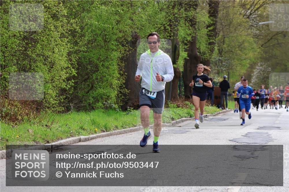 12.04.2026 - 45. Internationalen Wilhelmsburger Insellauf Yannick Fuchs http://msf.ph/oto/9503447 12.04.2026 12:49:45 Laufen 5817, 5463, 532 meine-sportfotos.de
