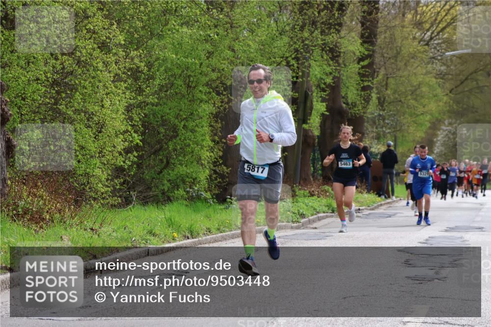 12.04.2026 - 45. Internationalen Wilhelmsburger Insellauf Yannick Fuchs http://msf.ph/oto/9503448 12.04.2026 12:49:46 Laufen 5817, 5463, 5321 meine-sportfotos.de