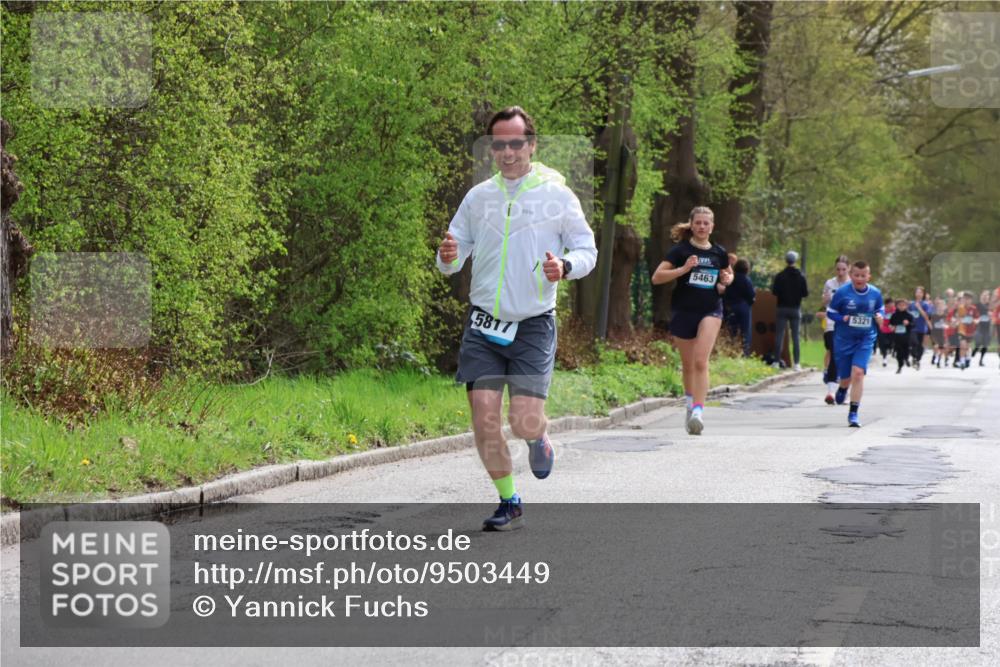 12.04.2026 - 45. Internationalen Wilhelmsburger Insellauf Yannick Fuchs http://msf.ph/oto/9503449 12.04.2026 12:49:46 Laufen 5817, 5463, 5321 meine-sportfotos.de