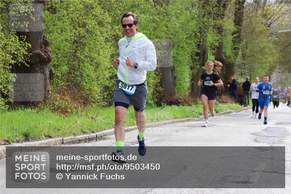 12.04.2026 - 45. Internationalen Wilhelmsburger Insellauf Yannick Fuchs http://msf.ph/oto/9503450 12.04.2026 12:49:47 Laufen 5817, 546, 5321 meine-sportfotos.de