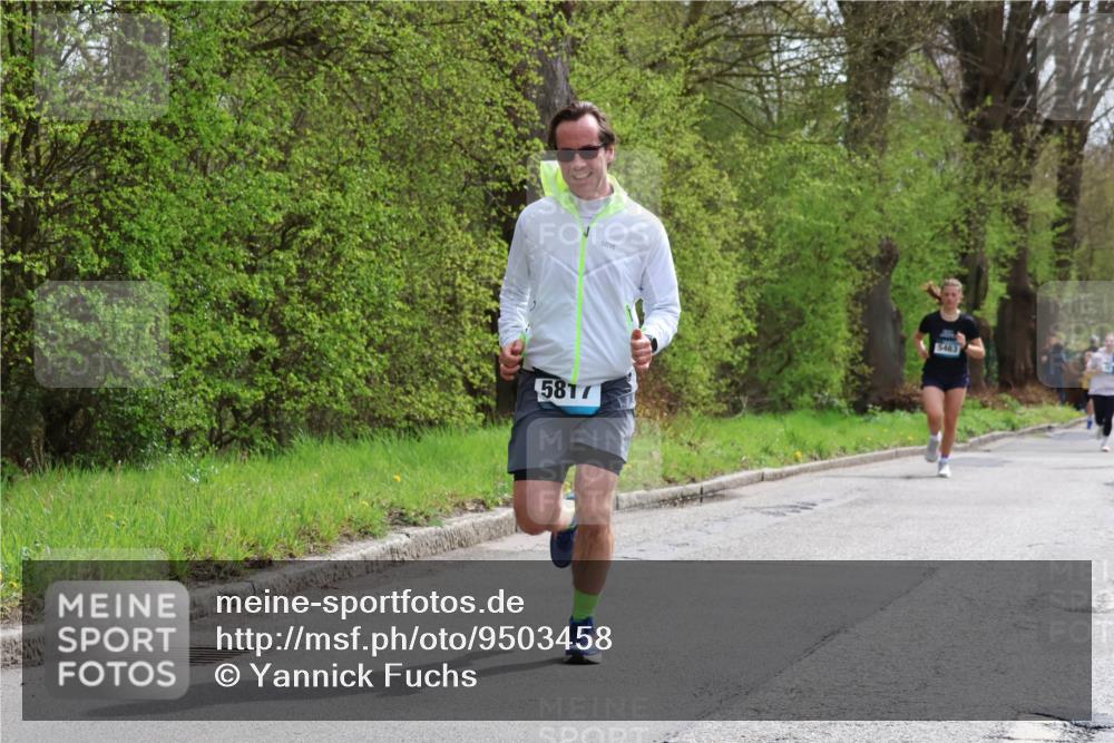 12.04.2026 - 45. Internationalen Wilhelmsburger Insellauf Yannick Fuchs http://msf.ph/oto/9503458 12.04.2026 12:49:48 Laufen 5817, 5463 meine-sportfotos.de