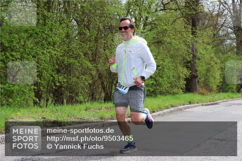 12.04.2026 - 45. Internationalen Wilhelmsburger Insellauf Yannick Fuchs http://msf.ph/oto/9503465 12.04.2026 12:49:49 Laufen 5817 meine-sportfotos.de