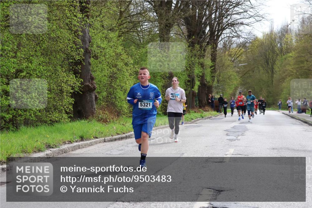 12.04.2026 - 45. Internationalen Wilhelmsburger Insellauf Yannick Fuchs http://msf.ph/oto/9503483 12.04.2026 12:49:54 Laufen 5321, 481 meine-sportfotos.de