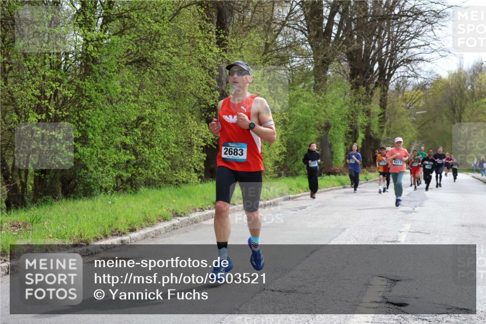 12.04.2026 - 45. Internationalen Wilhelmsburger Insellauf Yannick Fuchs http://msf.ph/oto/9503521 12.04.2026 12:50:04 Laufen 2683, 4311 meine-sportfotos.de