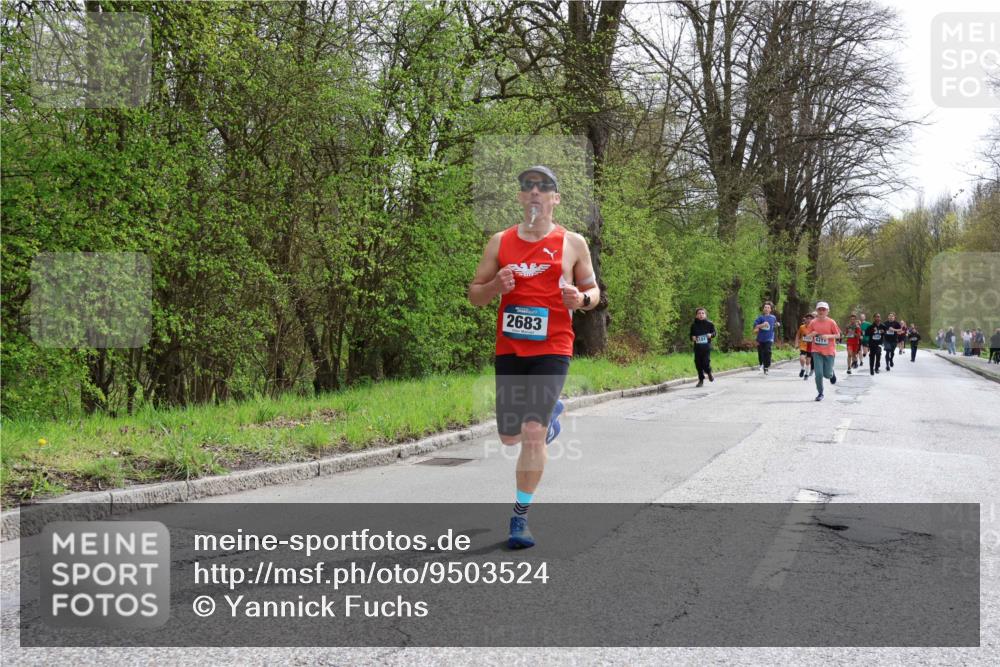 12.04.2026 - 45. Internationalen Wilhelmsburger Insellauf Yannick Fuchs http://msf.ph/oto/9503524 12.04.2026 12:50:05 Laufen 431, 2683 meine-sportfotos.de