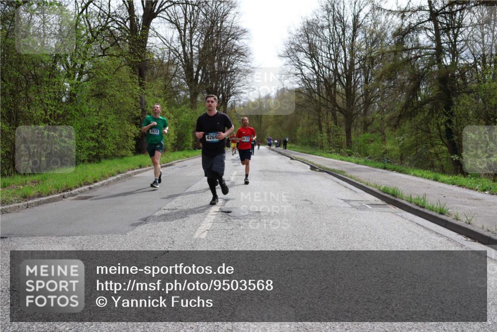 12.04.2026 - 45. Internationalen Wilhelmsburger Insellauf Yannick Fuchs http://msf.ph/oto/9503568 12.04.2026 12:50:14 Laufen 3972, 4269, 13 meine-sportfotos.de