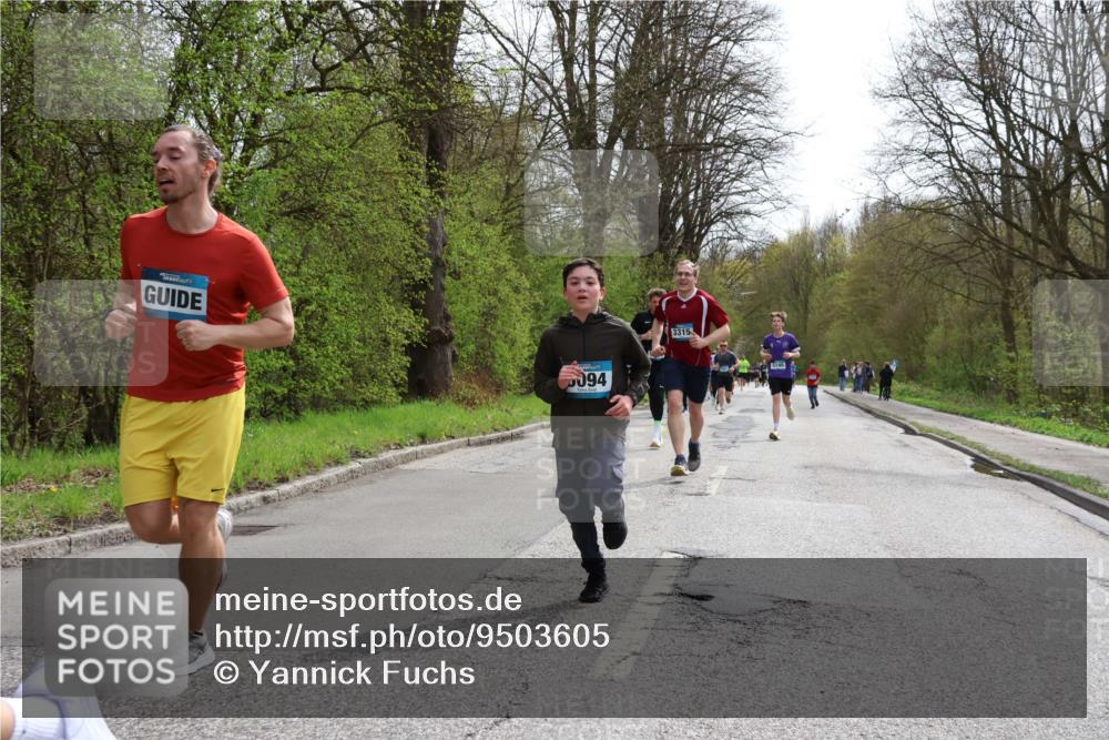 12.04.2026 - 45. Internationalen Wilhelmsburger Insellauf Yannick Fuchs http://msf.ph/oto/9503605 12.04.2026 12:50:21 Laufen 094, 3315, 5145 meine-sportfotos.de