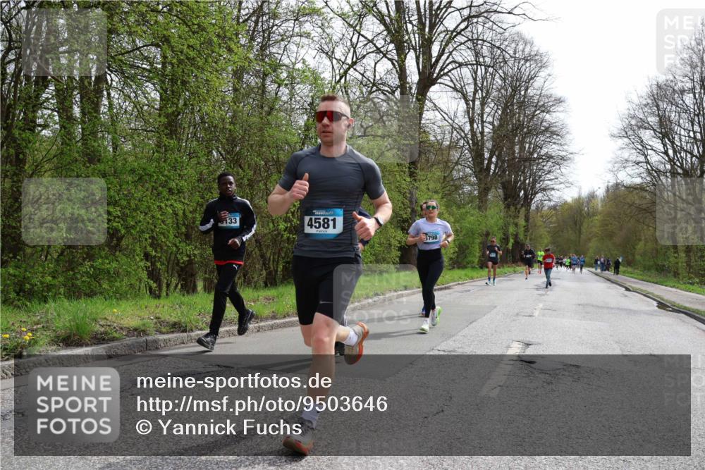 12.04.2026 - 45. Internationalen Wilhelmsburger Insellauf Yannick Fuchs http://msf.ph/oto/9503646 12.04.2026 12:50:29 Laufen 133, 4581, 5798 meine-sportfotos.de