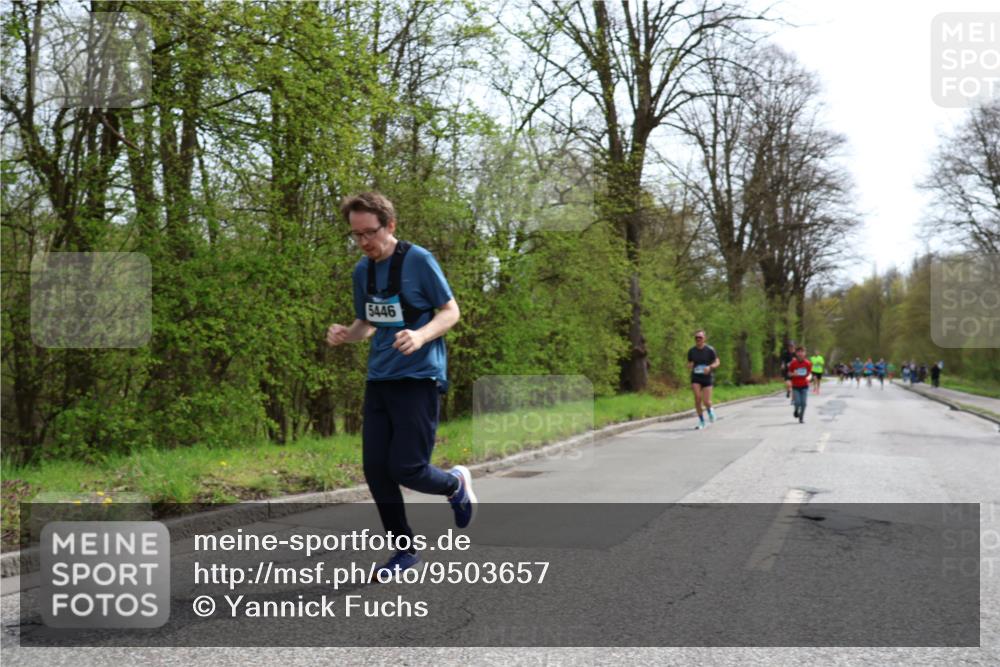 12.04.2026 - 45. Internationalen Wilhelmsburger Insellauf Yannick Fuchs http://msf.ph/oto/9503657 12.04.2026 12:50:31 Laufen 5446 meine-sportfotos.de