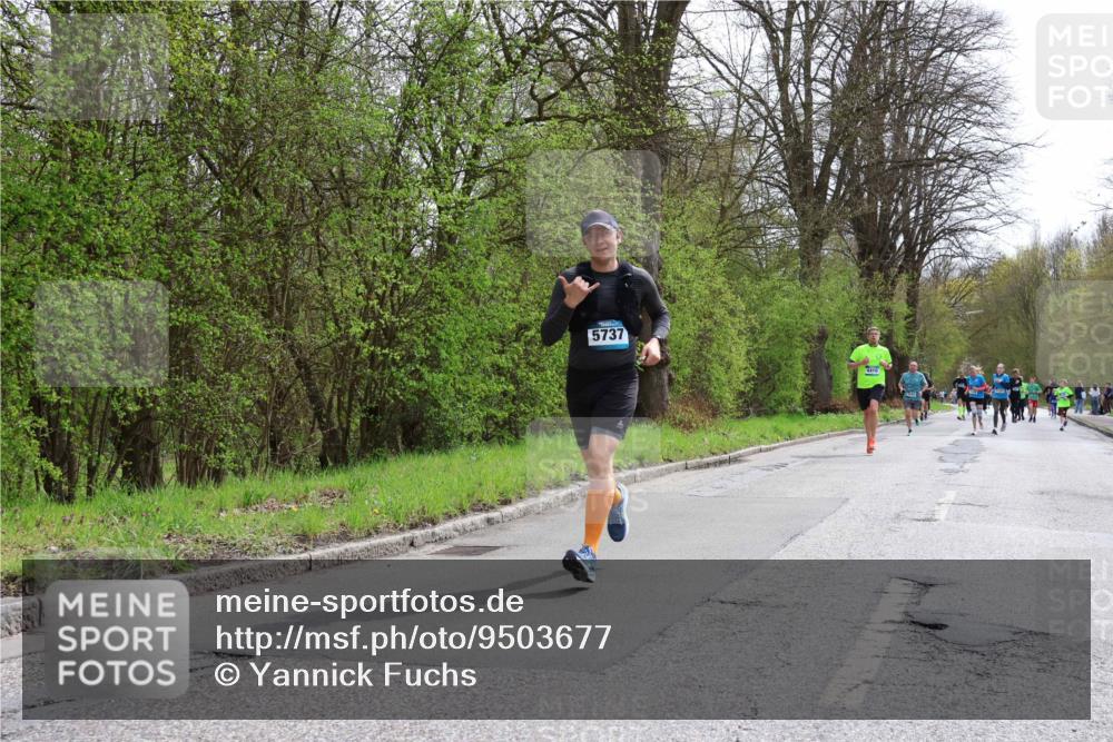 12.04.2026 - 45. Internationalen Wilhelmsburger Insellauf Yannick Fuchs http://msf.ph/oto/9503677 12.04.2026 12:50:36 Laufen 5737, 4410 meine-sportfotos.de