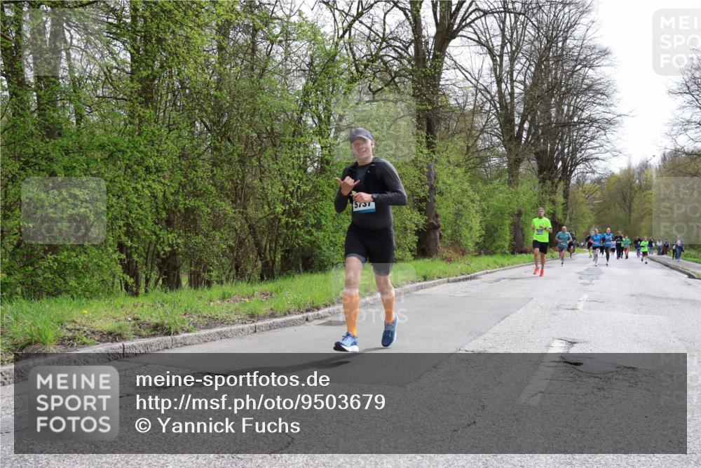 12.04.2026 - 45. Internationalen Wilhelmsburger Insellauf Yannick Fuchs http://msf.ph/oto/9503679 12.04.2026 12:50:36 Laufen 1571 meine-sportfotos.de