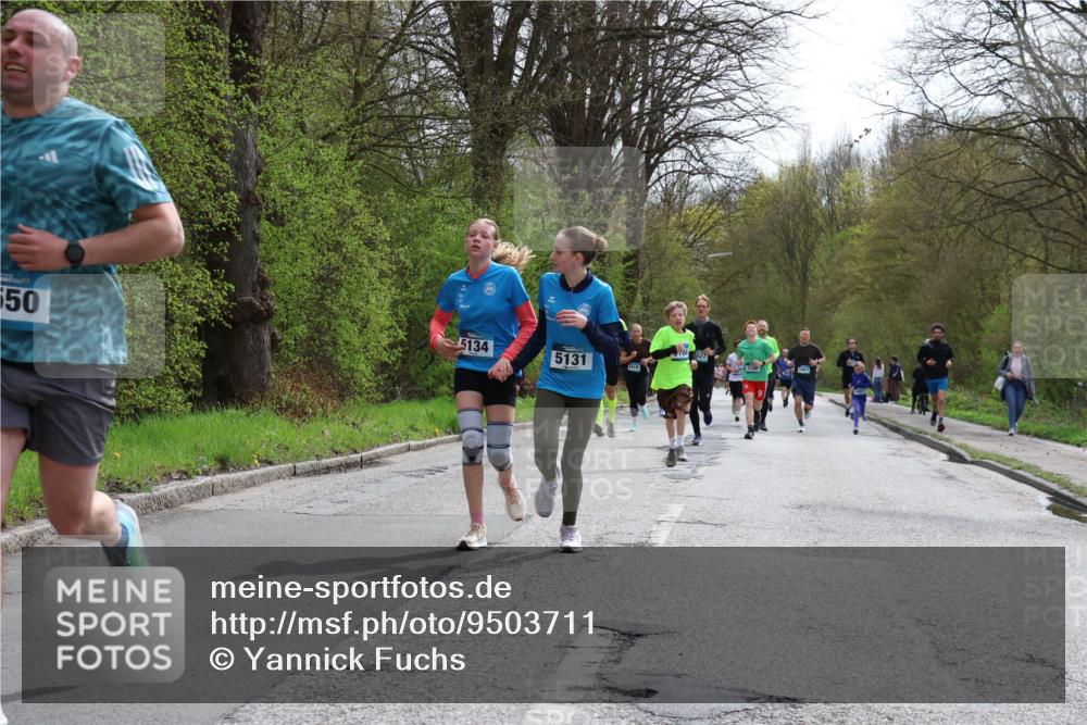 12.04.2026 - 45. Internationalen Wilhelmsburger Insellauf Yannick Fuchs http://msf.ph/oto/9503711 12.04.2026 12:50:43 Laufen 650, 5134, 5131, 5410, 3166 meine-sportfotos.de