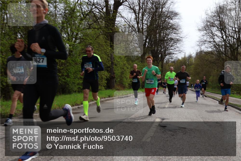 12.04.2026 - 45. Internationalen Wilhelmsburger Insellauf Yannick Fuchs http://msf.ph/oto/9503740 12.04.2026 12:50:49 Laufen 5147, 3627, 4707, 3620, 5410, 3166, 5863 meine-sportfotos.de
