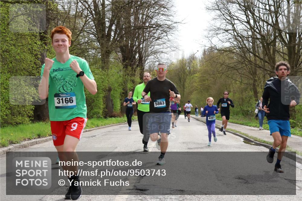 12.04.2026 - 45. Internationalen Wilhelmsburger Insellauf Yannick Fuchs http://msf.ph/oto/9503743 12.04.2026 12:50:50 Laufen 3166, 5500, 36, 5863, 4261, 4962 meine-sportfotos.de