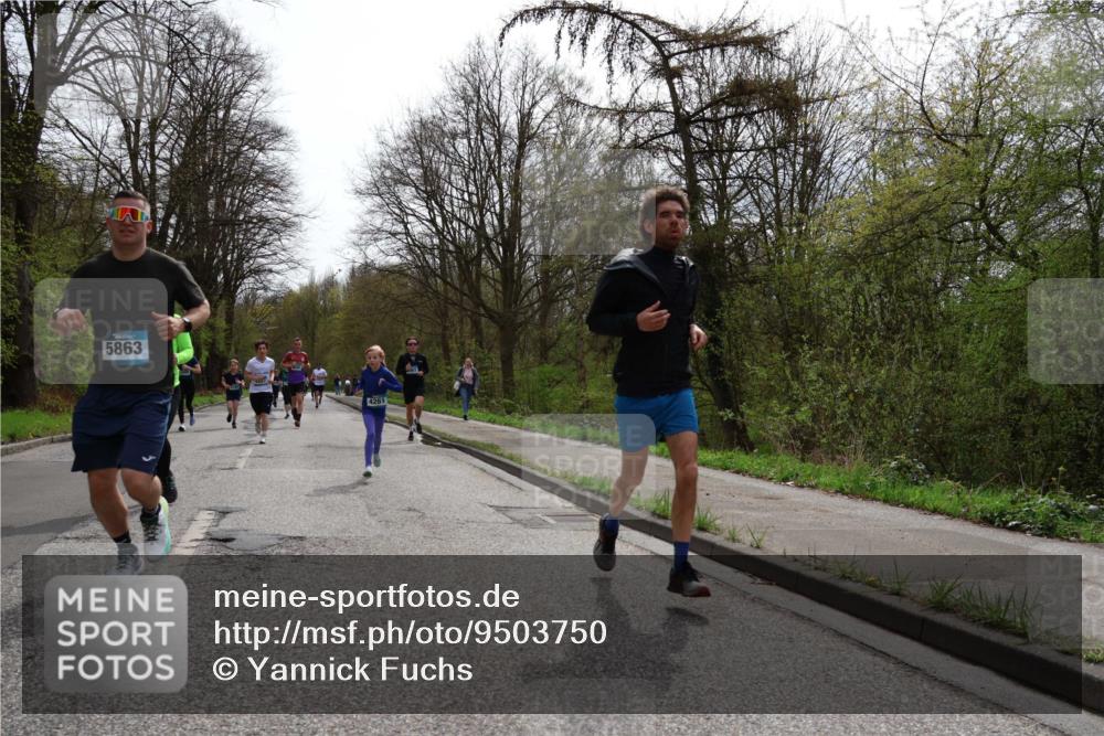 12.04.2026 - 45. Internationalen Wilhelmsburger Insellauf Yannick Fuchs http://msf.ph/oto/9503750 12.04.2026 12:50:51 Laufen 5863, 4261 meine-sportfotos.de