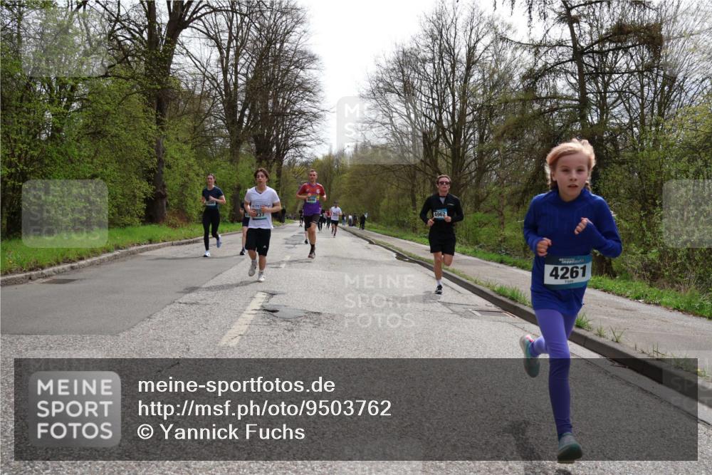 12.04.2026 - 45. Internationalen Wilhelmsburger Insellauf Yannick Fuchs http://msf.ph/oto/9503762 12.04.2026 12:50:53 Laufen 237, 4962, 4261 meine-sportfotos.de