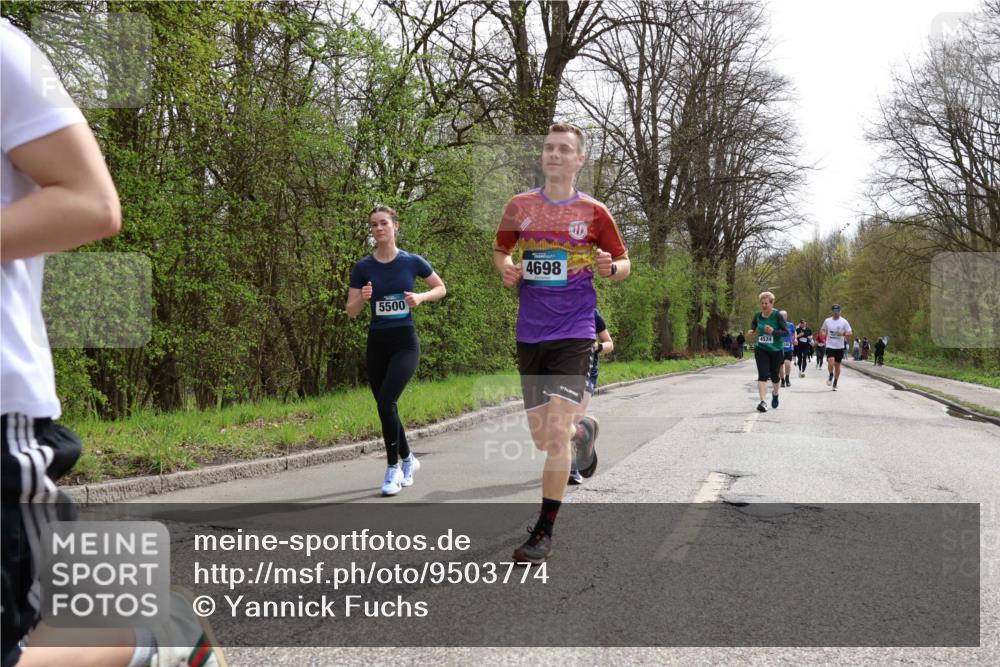 12.04.2026 - 45. Internationalen Wilhelmsburger Insellauf Yannick Fuchs http://msf.ph/oto/9503774 12.04.2026 12:50:55 Laufen 5500, 4698, 4524 meine-sportfotos.de