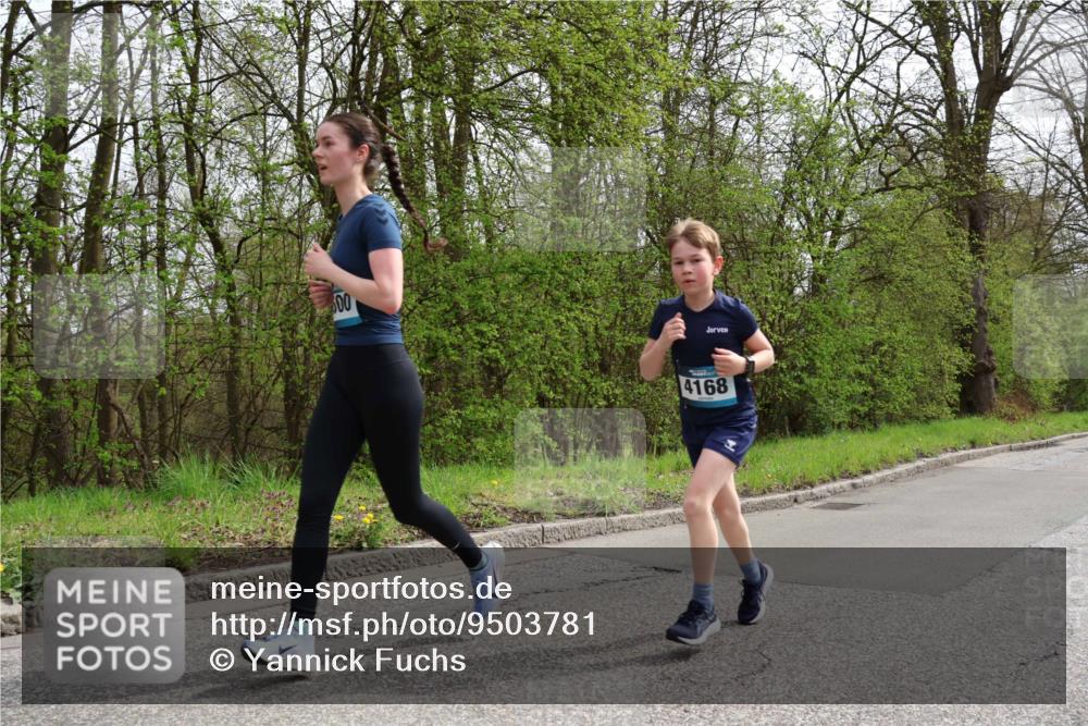 12.04.2026 - 45. Internationalen Wilhelmsburger Insellauf Yannick Fuchs http://msf.ph/oto/9503781 12.04.2026 12:50:56 Laufen 00, 4168 meine-sportfotos.de