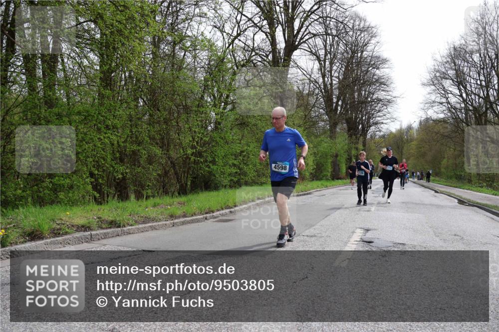 12.04.2026 - 45. Internationalen Wilhelmsburger Insellauf Yannick Fuchs http://msf.ph/oto/9503805 12.04.2026 12:51:01 Laufen 5129, 4598 meine-sportfotos.de