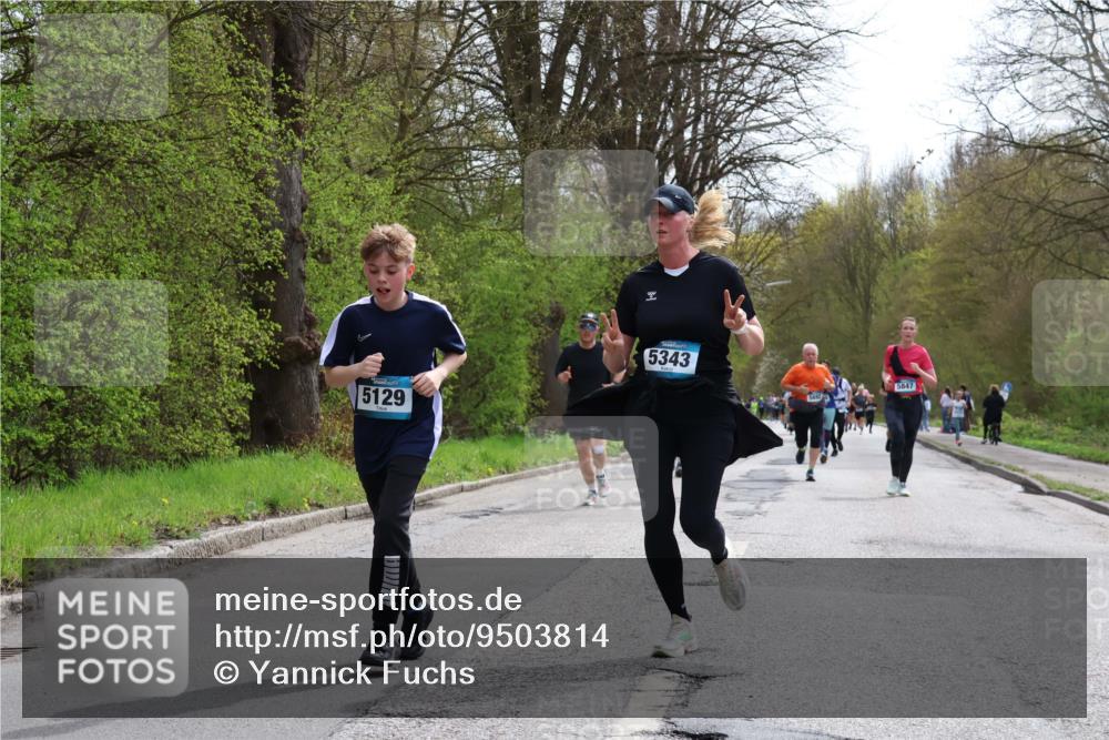 12.04.2026 - 45. Internationalen Wilhelmsburger Insellauf Yannick Fuchs http://msf.ph/oto/9503814 12.04.2026 12:51:03 Laufen 5129, 5343, 5847 meine-sportfotos.de