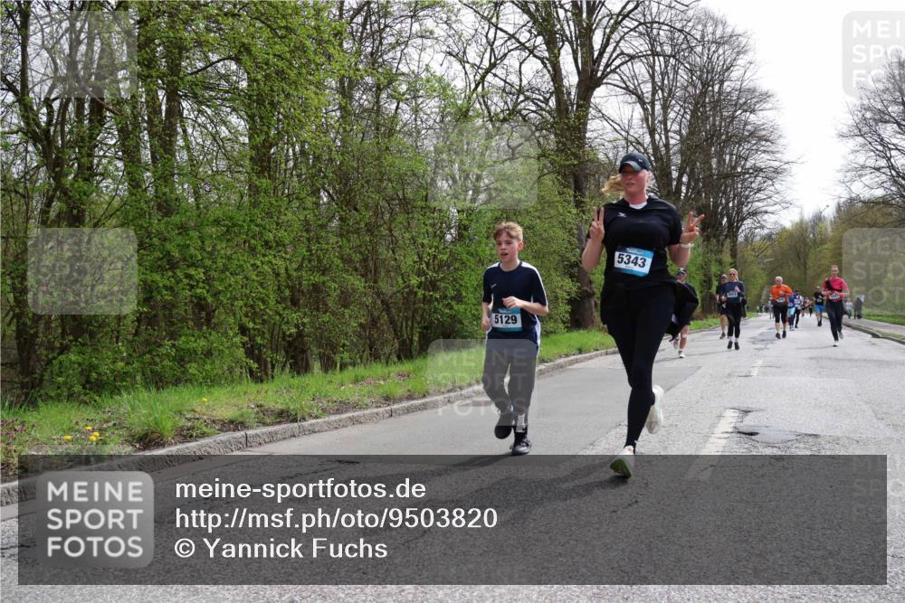 12.04.2026 - 45. Internationalen Wilhelmsburger Insellauf Yannick Fuchs http://msf.ph/oto/9503820 12.04.2026 12:51:04 Laufen 5129, 5343 meine-sportfotos.de