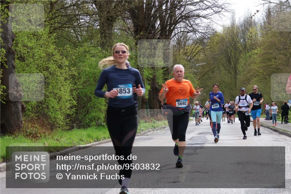 12.04.2026 - 45. Internationalen Wilhelmsburger Insellauf Yannick Fuchs http://msf.ph/oto/9503832 12.04.2026 12:51:06 Laufen 853, 5692, 4186, 48, 402, 4569, 4740 meine-sportfotos.de