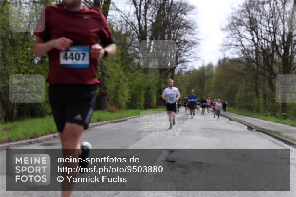 12.04.2026 - 45. Internationalen Wilhelmsburger Insellauf Yannick Fuchs http://msf.ph/oto/9503880 12.04.2026 12:51:15 Laufen 4407 meine-sportfotos.de