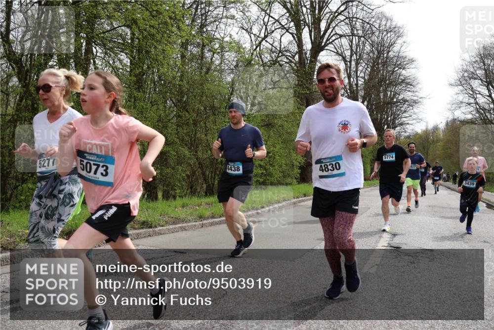 12.04.2026 - 45. Internationalen Wilhelmsburger Insellauf Yannick Fuchs http://msf.ph/oto/9503919 12.04.2026 12:51:25 Laufen 5277, 5073, 4438, 4830, 5774, 3439 meine-sportfotos.de